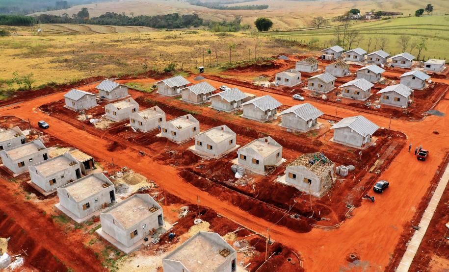 Interessados têm até 12 de novembro para participar da seleção de 57 moradias em Mariluz