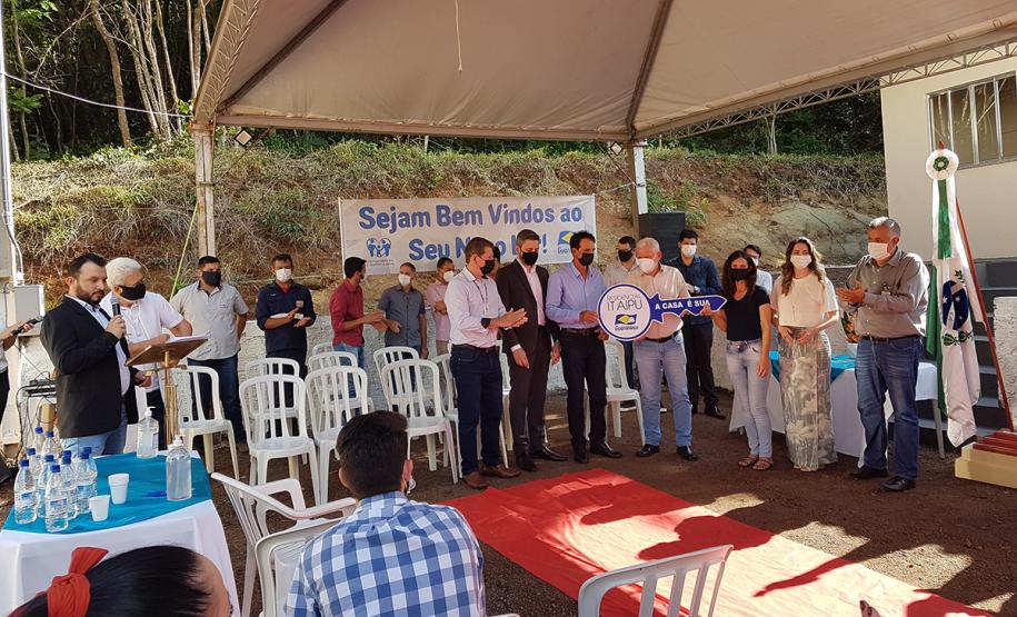 Guaraniaçu - Entrega de 16 unidades - Parceria Itaipu