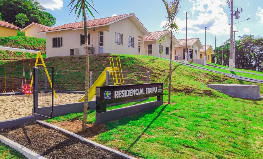 Guaraniaçu - Entrega de 16 unidades - Parceria Itaipu