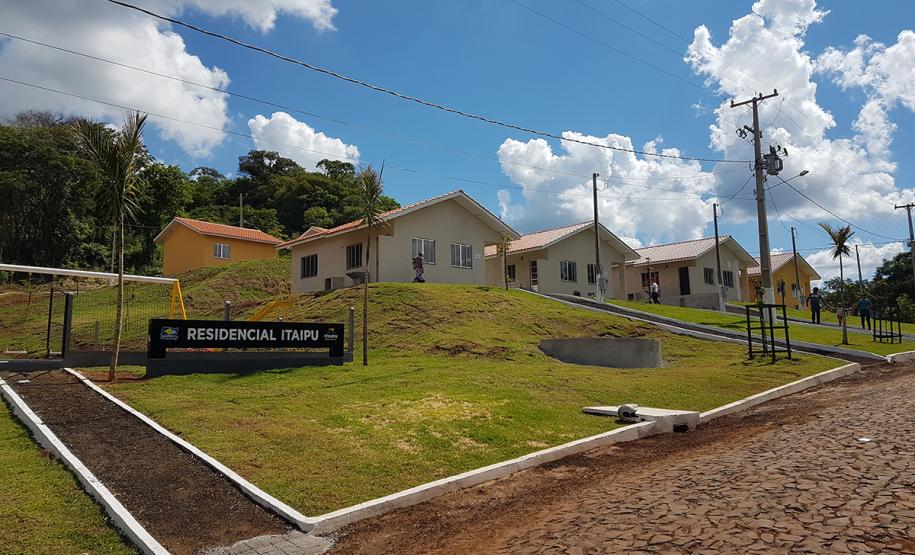 Guaraniaçu - Entrega de 16 unidades - Parceria Itaipu