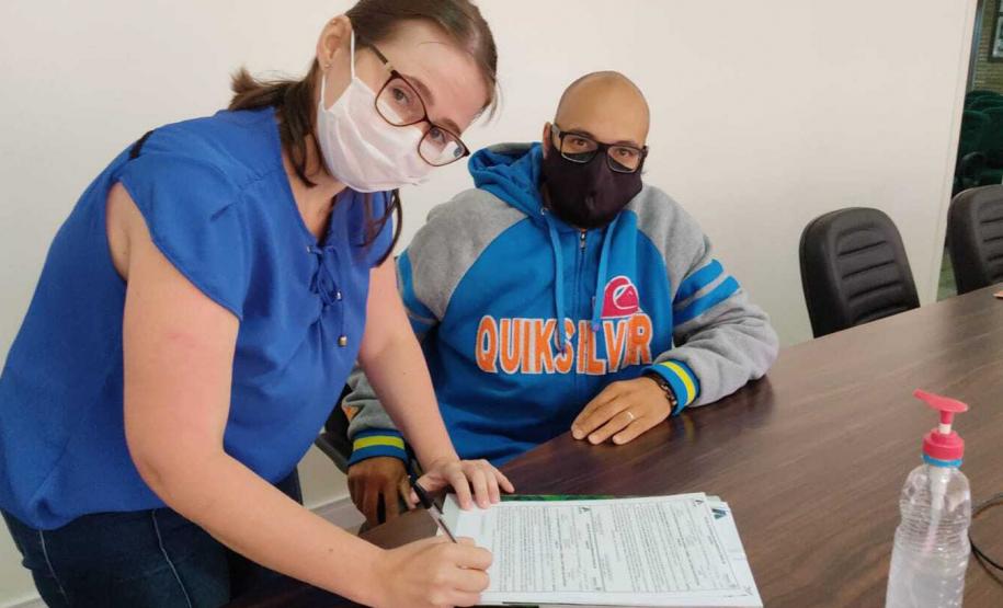 Serviço da Cohapar já permitiu escrituração de 559 imóveis na região Sudoeste