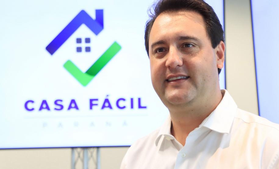 Na semana do Natal, Governo entrega mais 222 casas e novo condomínio do idoso