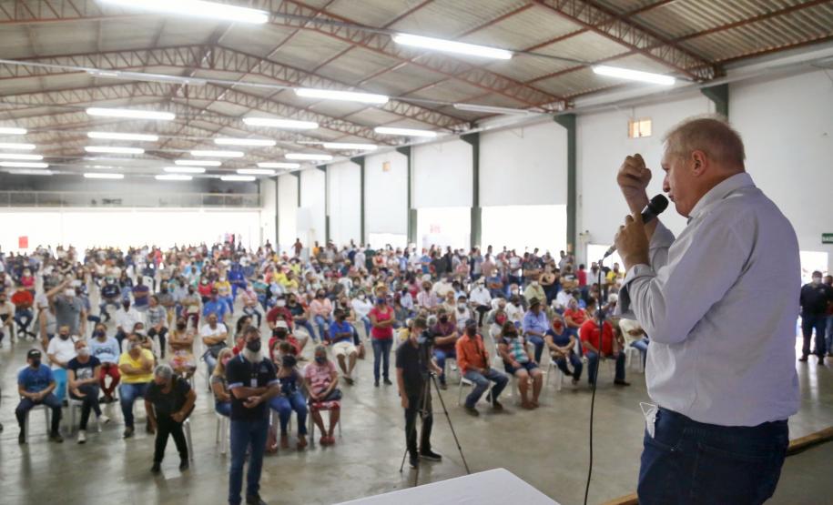 Governo realiza sonho de regularização da propriedade de 589 famílias de Pitanga