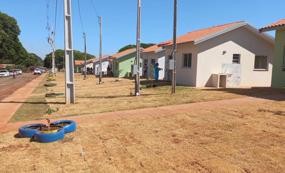 Governo entrega mais oito conjuntos e 222 famílias vão passar o Natal na casa própria