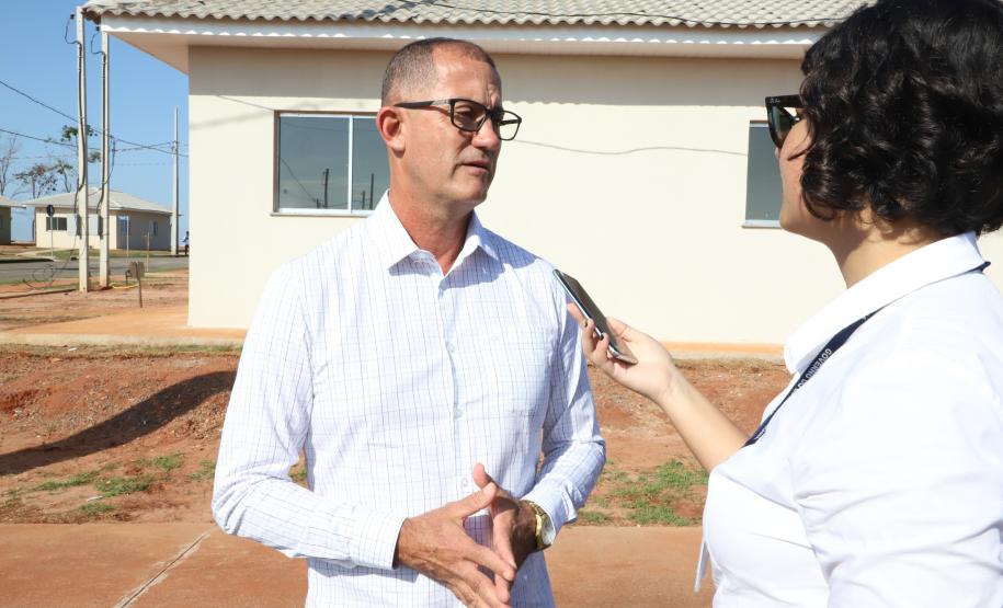 Famílias de Mariluz recebem chaves de suas novas moradias