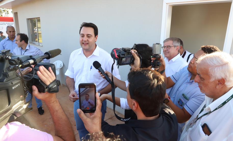 Famílias de Mariluz recebem chaves de suas novas moradias