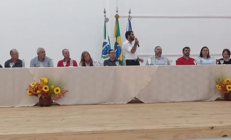 Em Foz do Jordão, 102 famílias têm seus imóveis regularizados
