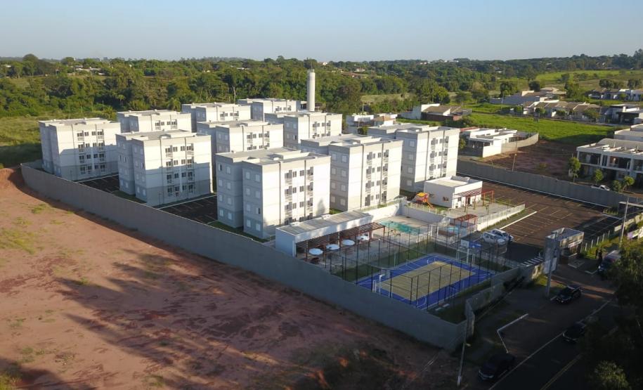 Governo ajuda 114 famílias de Paranavaí a comprar apartamentos em novo residencial