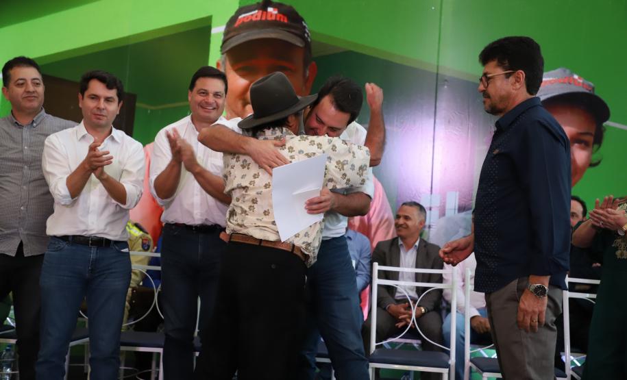 Com prioridade para moradia, governador confirma R$ 3,3 milhões para ações em Curiúva