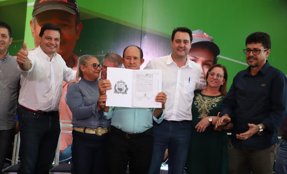 Com prioridade para moradia, governador confirma R$ 3,3 milhões para ações em Curiúva