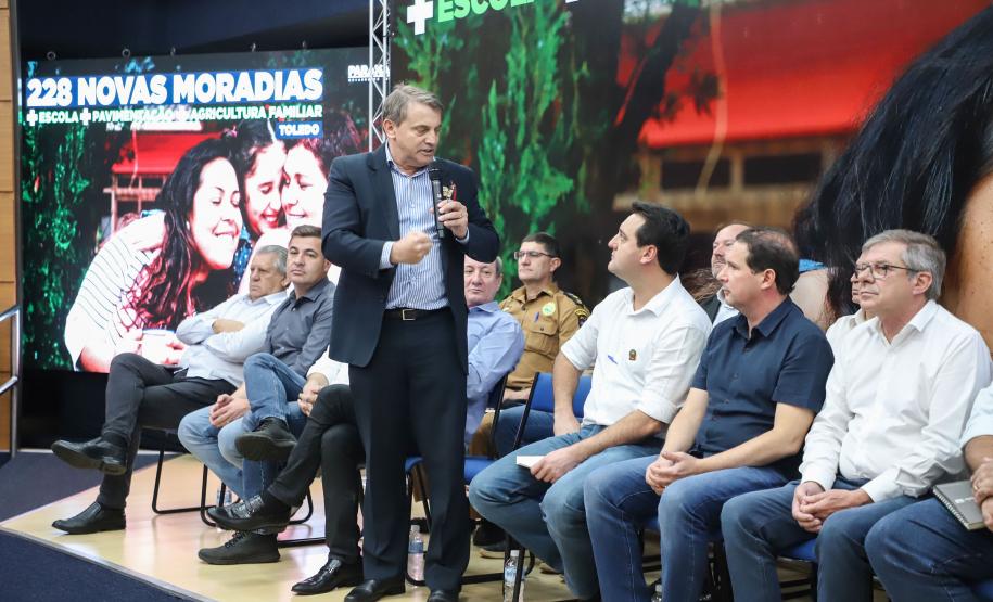 Governador libera subsídios para 228 novas casas em Toledo