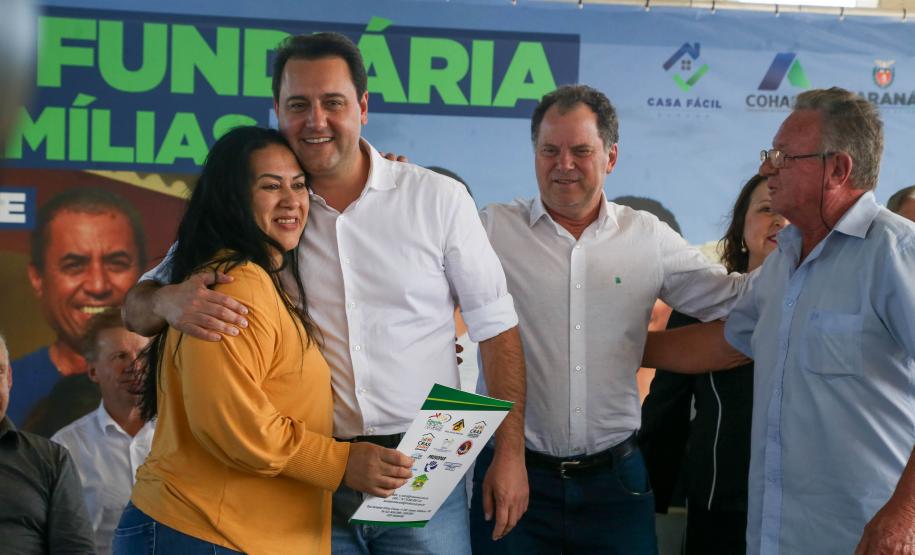 Governador regulariza moradia de 936 famílias em Imbituva e libera R$ 15 milhões para a cidade