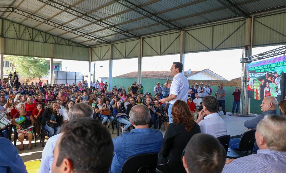 Governador regulariza moradia de 936 famílias em Imbituva e libera R$ 15 milhões para a cidade