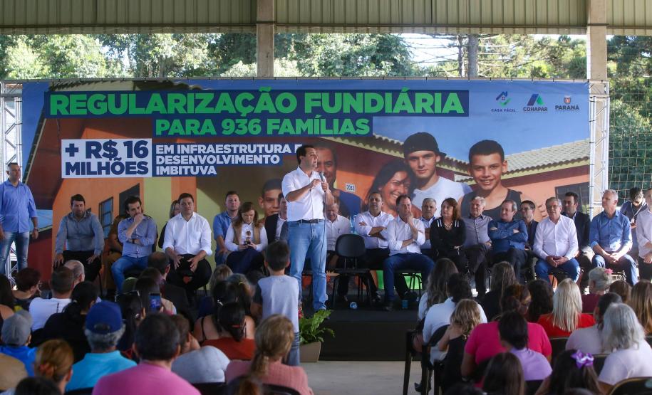 Governador regulariza moradia de 936 famílias em Imbituva e libera R$ 15 milhões para a cidade