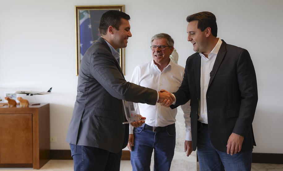 Paraná recebe Selo de Mérito e é reconhecido nacionalmente pela política habitacional