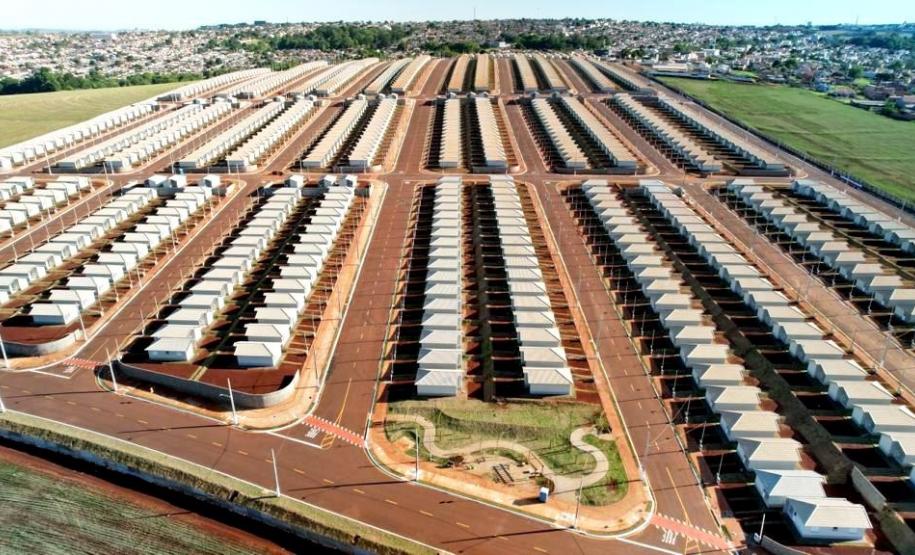 Em nova parceria, Governo ajuda 333 famílias de Londrina a conquistar casa própria