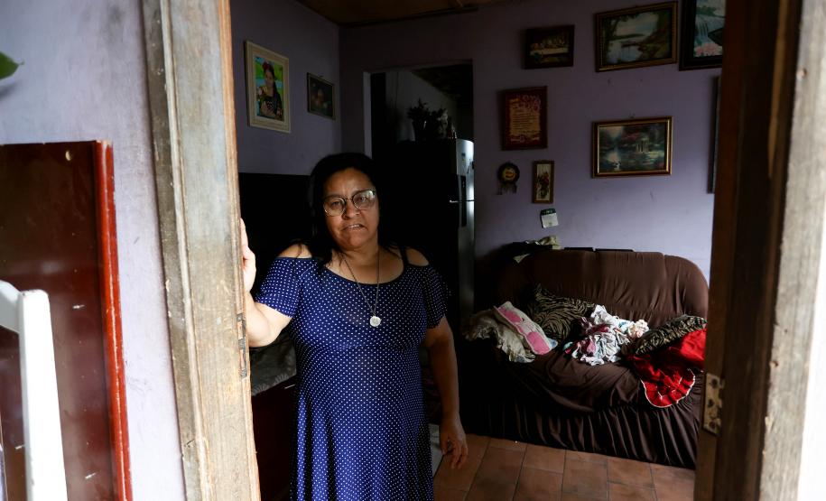 Governador entrega casas custeadas pelo Estado a 34 famílias de Rio Azul