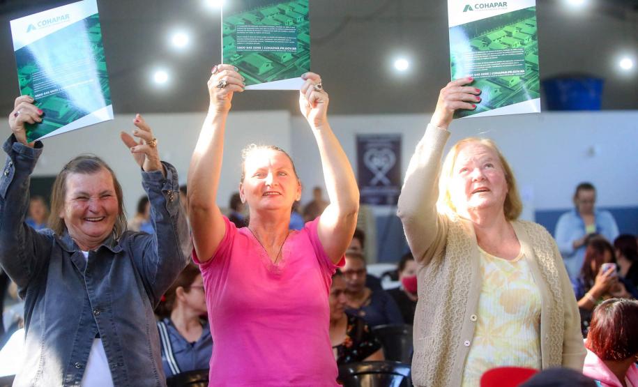 Com 16 mil famílias beneficiadas, Estado vai ampliar programa de regularização fundiária