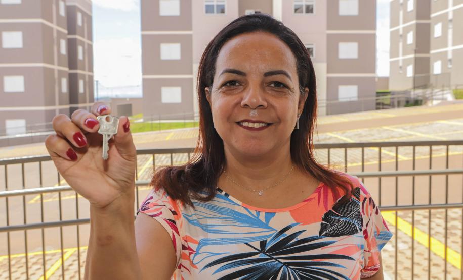 Londrina, 25 de fevereiro de 2023 - Entrega das chaves do Residencial Solar di Ravello, com familias contempladas pelo programa Casa Fácil.