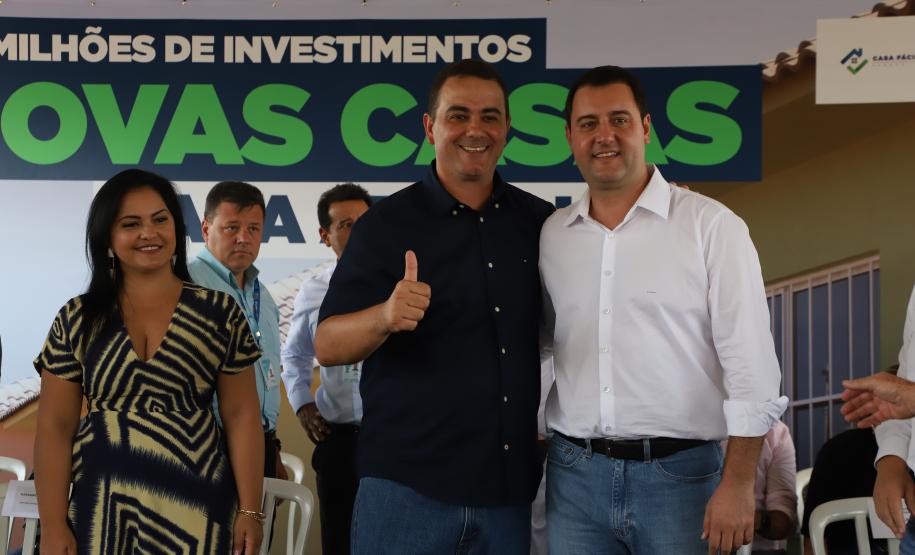 Governador inaugura conjunto com 60 moradias em Atalaia