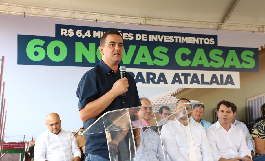 Governador inaugura conjunto com 60 moradias em Atalaia