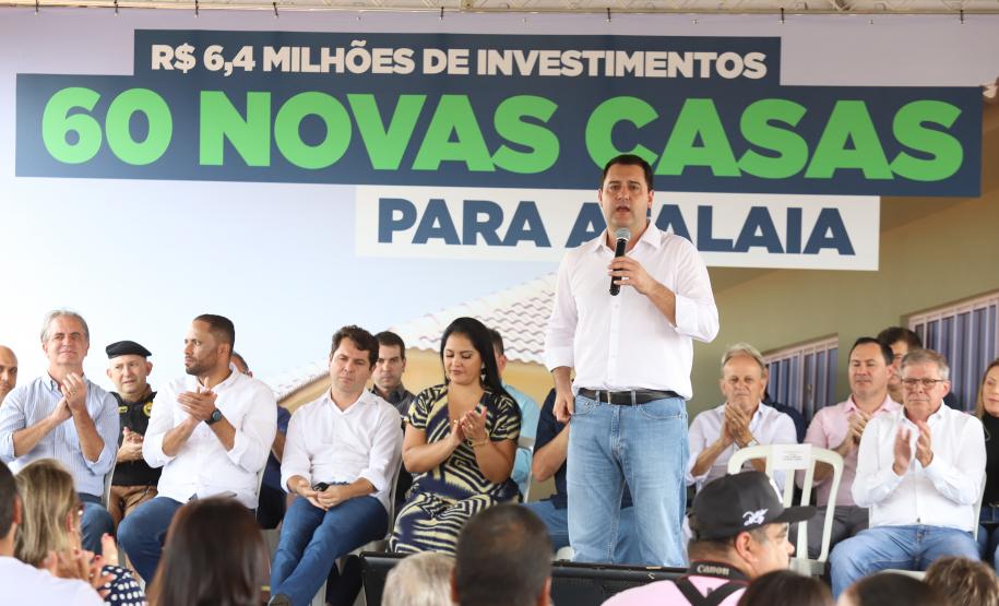 Governador inaugura conjunto com 60 moradias em Atalaia