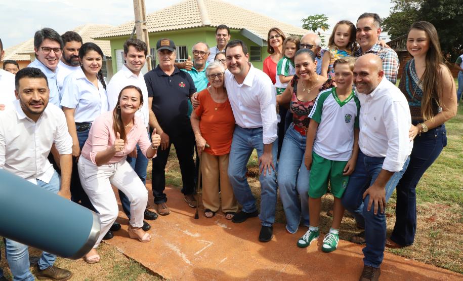 Governador inaugura conjunto com 60 moradias em Atalaia