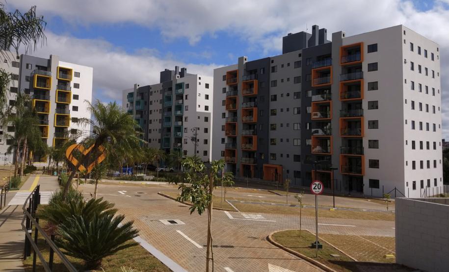 Mais dois empreendimentos são entregues com subsídios da Cohapar em Ponta Grossa e Arapongas