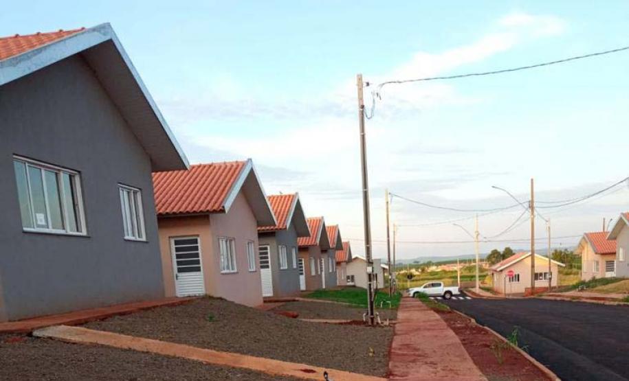 Estado, 183 famílias de Santa Mariana conquistam casa própria