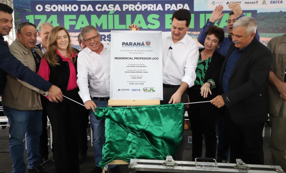 Governador entrega chaves da casa própria a 174 famílias de Irati