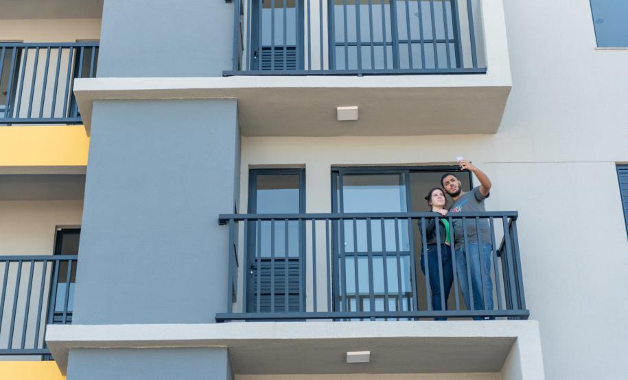 Entrega de Apartamentos Marca Momento Histórico em Cambé