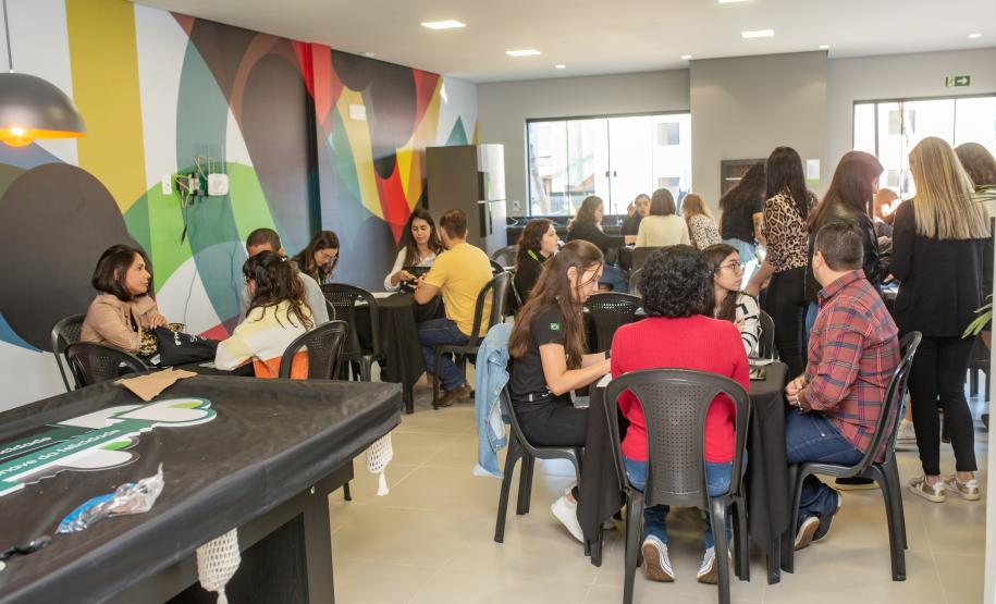 Entrega de Apartamentos Marca Momento Histórico em Cambé