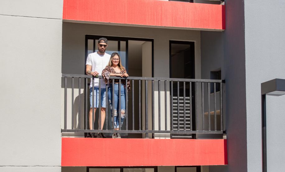 Entrega de Apartamentos Marca Momento Histórico em Cambé