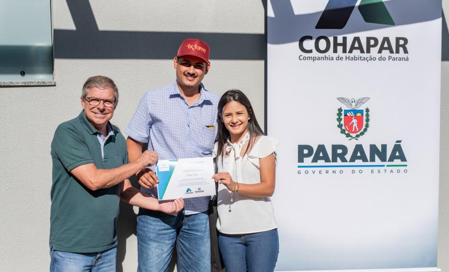 Entrega de Apartamentos Marca Momento Histórico em Cambé