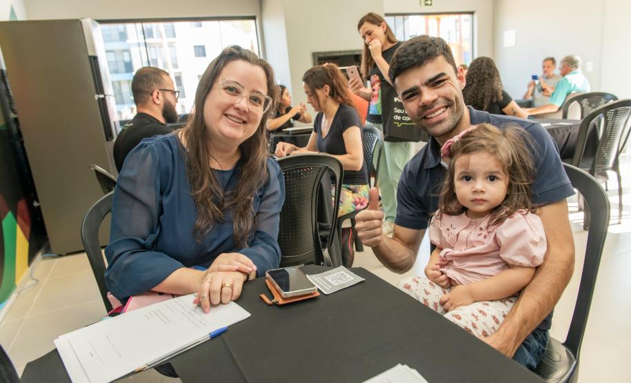 Entrega de Apartamentos Marca Momento Histórico em Cambé