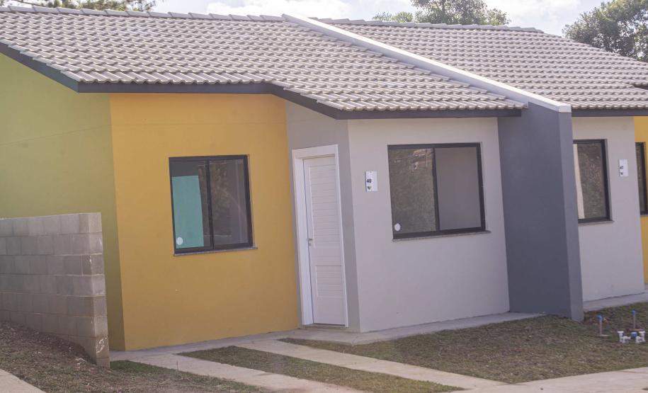 Estado investe R$ 1,8 milhão para apoiar famílias em conjunto de 266 casas em Ponta Grossa