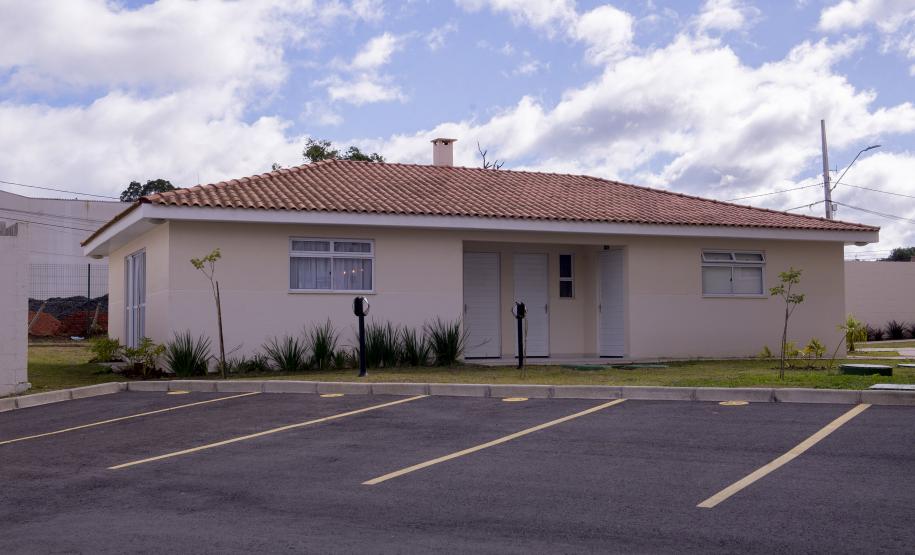 Com apoio do Estado, 111 famílias de Araucária conquistam a casa própria