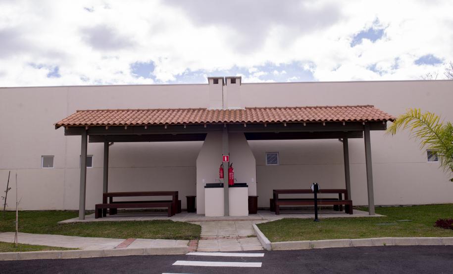 Com apoio do Estado, 111 famílias de Araucária conquistam a casa própria