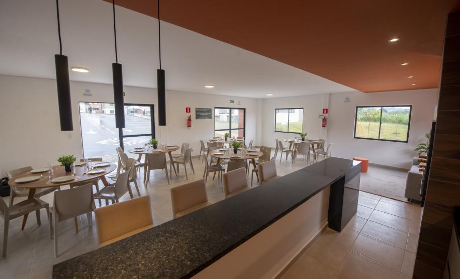 Com apoio do Estado, famílias de Almirante Tamandaré conquistam novas moradias