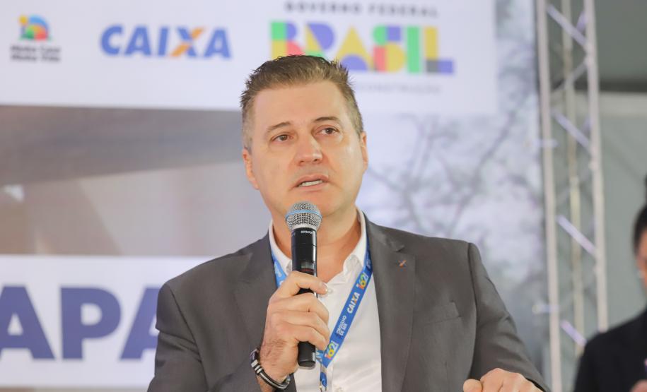 Com apoio da Estado, 94 famílias da Lapa recebem as chaves da casa própria