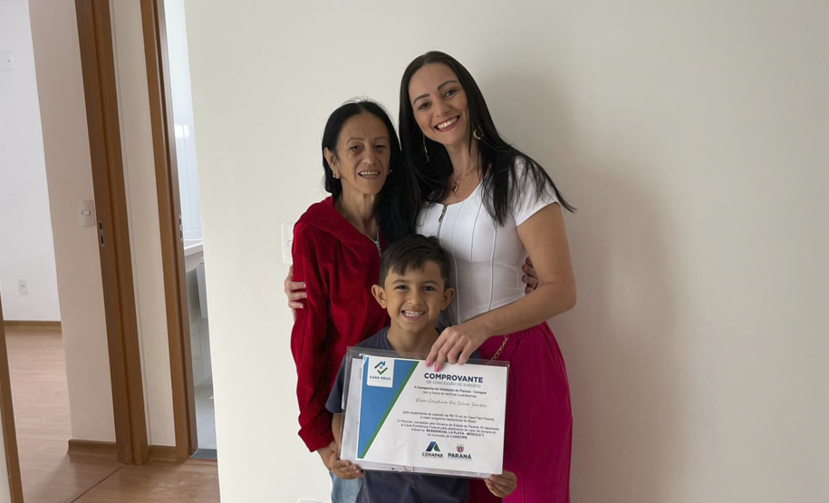 Entrega de 72 Apartamentos no Residencial La Plata em Cambé pelo Programa Casa Fácil Paraná