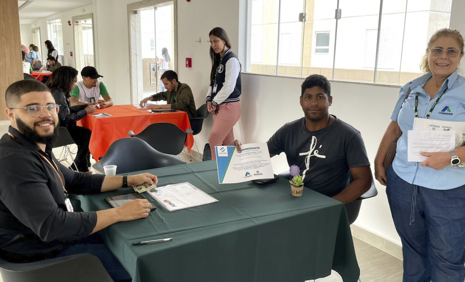 Entrega de 72 Apartamentos no Residencial La Plata em Cambé pelo Programa Casa Fácil Paraná