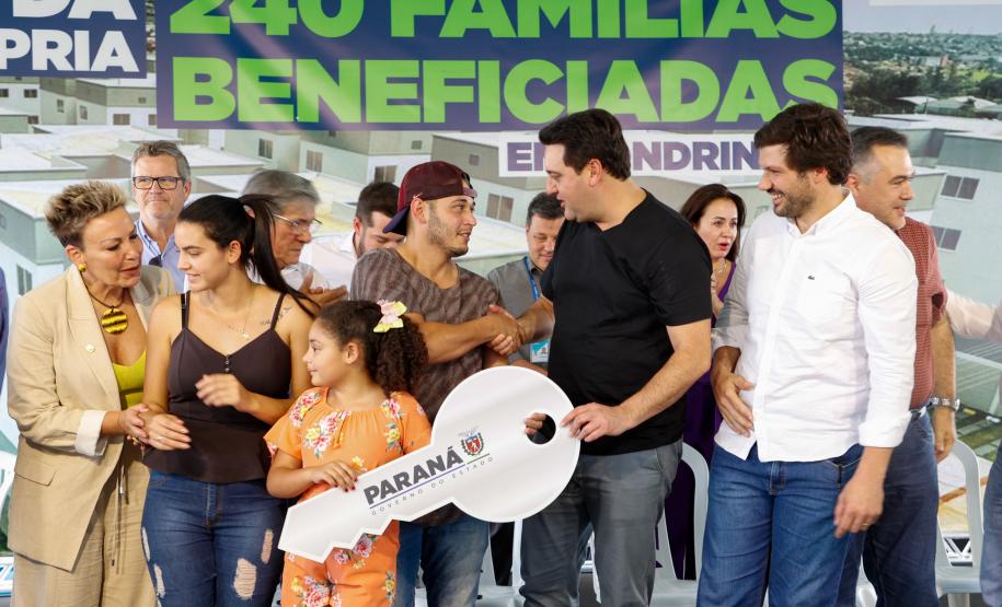 Aporte de R$ 2,5 milhões do Estado ajuda 166 famílias de Londrina a comprarem apartamento