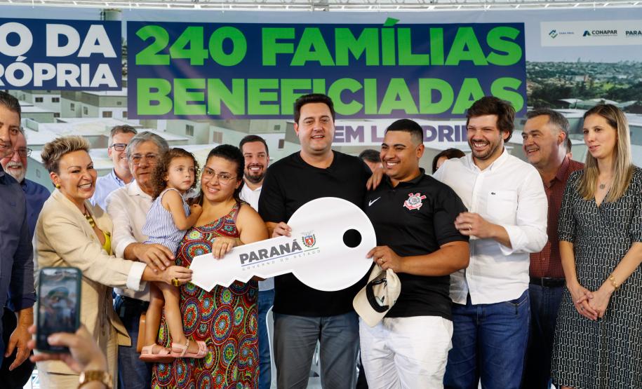 Aporte de R$ 2,5 milhões do Estado ajuda 166 famílias de Londrina a comprarem apartamento