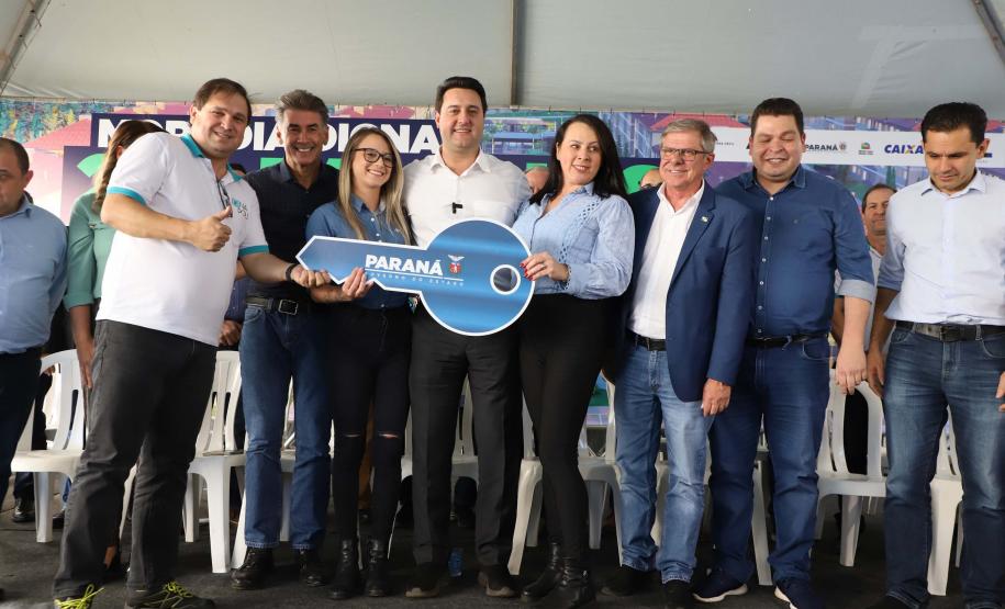 Com apoio do Estado para entrada, 85 famílias de Cascavel conquistam a casa própria