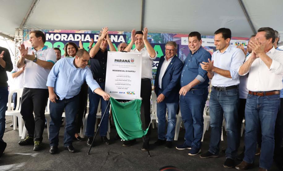 Com apoio do Estado para entrada, 85 famílias de Cascavel conquistam a casa própria