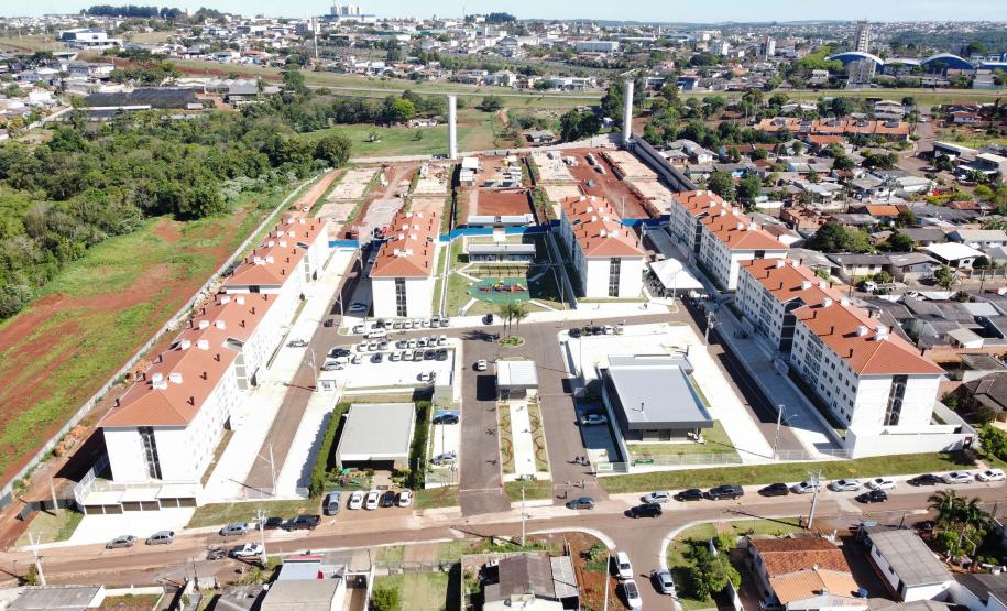 Com apoio do Estado para entrada, 85 famílias de Cascavel conquistam a casa própria
