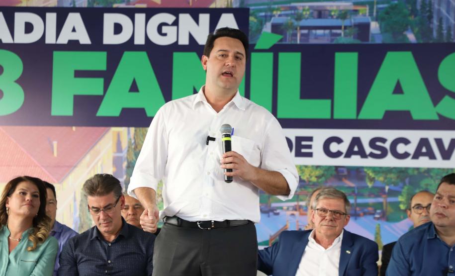 Com apoio do Estado para entrada, 85 famílias de Cascavel conquistam a casa própria