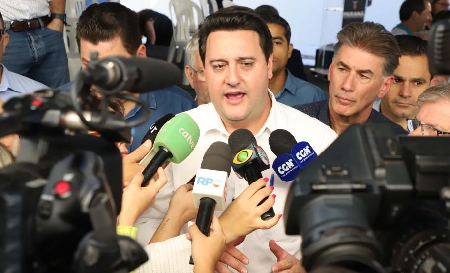 Com apoio do Estado para entrada, 85 famílias de Cascavel conquistam a casa própria