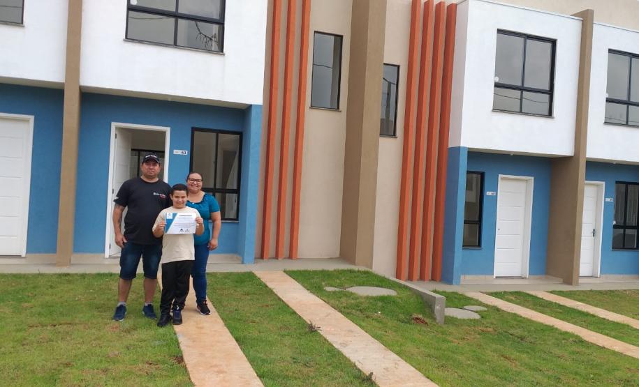 Com Apoio do Estado, 232 famílias de Ponta Grossa conquistam novas moradias